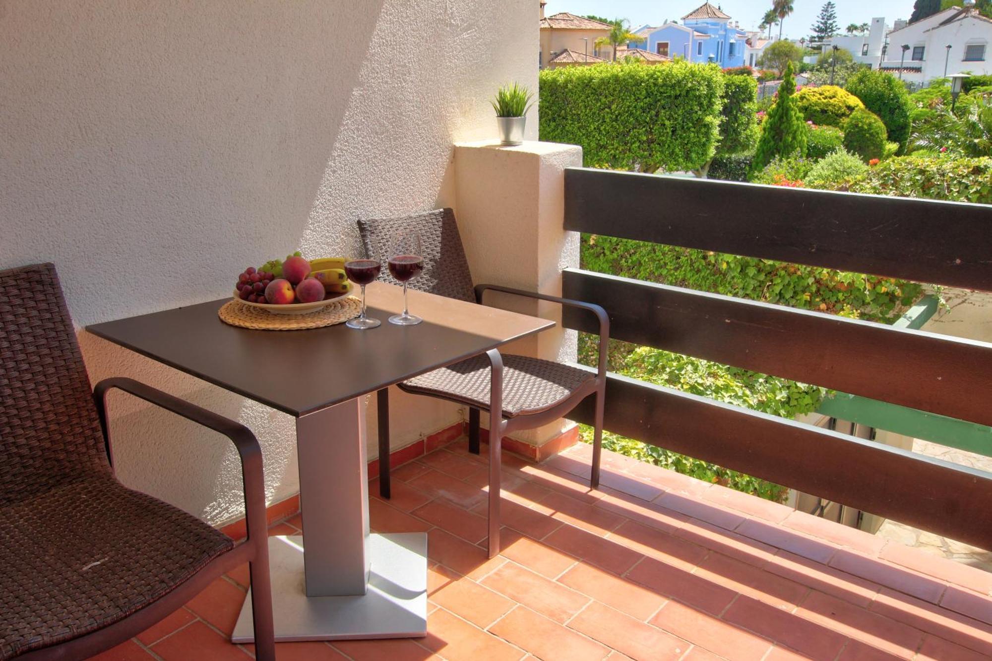 Beach Apartments In Lorcrisur San Pedro Marbella Exterior foto